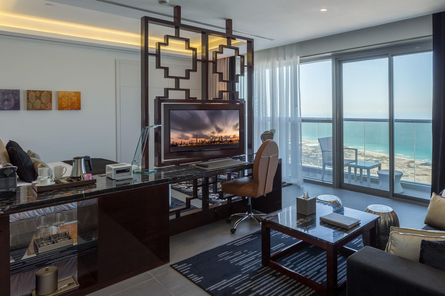 The first collection marina formerly wyndham dubai. Отель Дубай Wyndham Dubai Marina. Wyndham Dubai Marina 4 ОАЭ Дубай. Wyndham Dubai Marina 4 пляж.